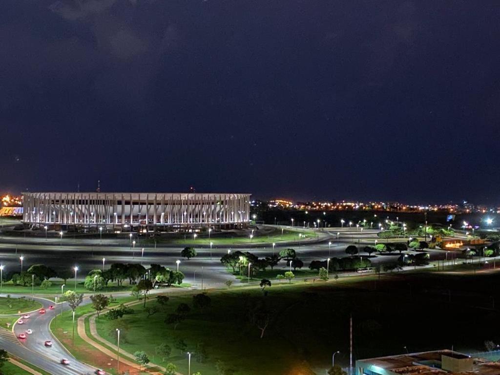 Flat Encantador No 7º Com Vista Pra Torre De Tv Бразилиа Экстерьер фото